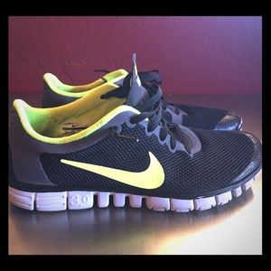 Nike Free 3.0 Livestrong Colorway